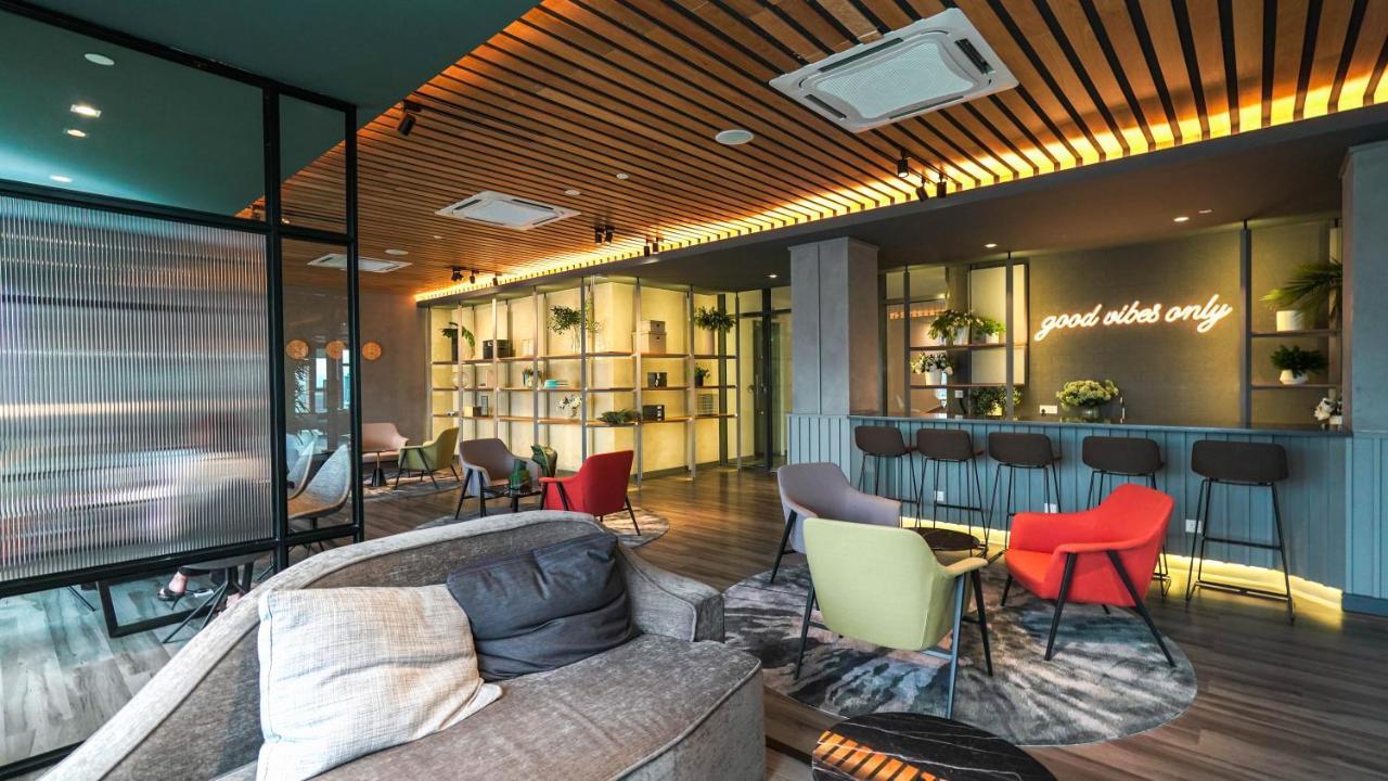 Ceylonz Seasonal Suites Kuala Lumpur Buitenkant foto